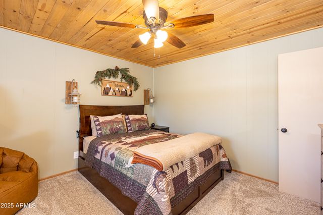 105 HUNTER Place, Munds Park, AZ 86017