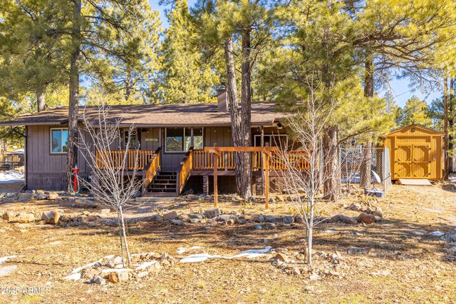 105 HUNTER Place, Munds Park, AZ 86017