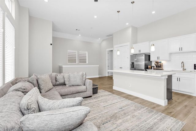 7707 Nasser Lane, Houston, TX 77055