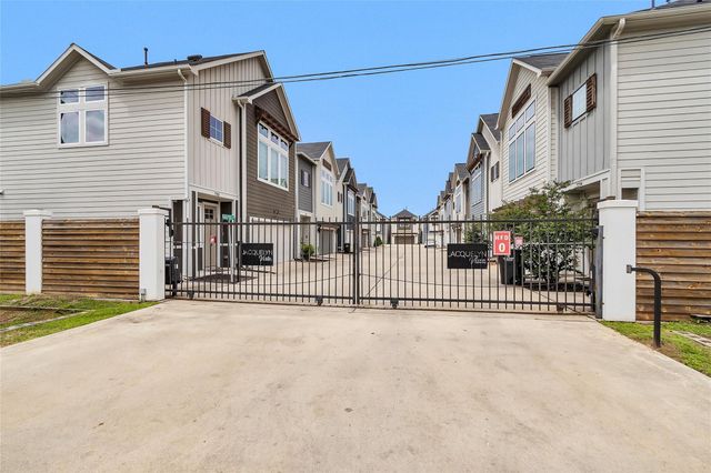 7707 Nasser Lane, Houston, TX 77055