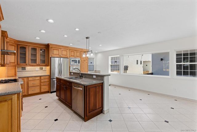 4578 Jicarillo Ave, San Diego, CA 92117