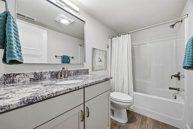 4551 Luke Drive, Iowa City, IA 52246