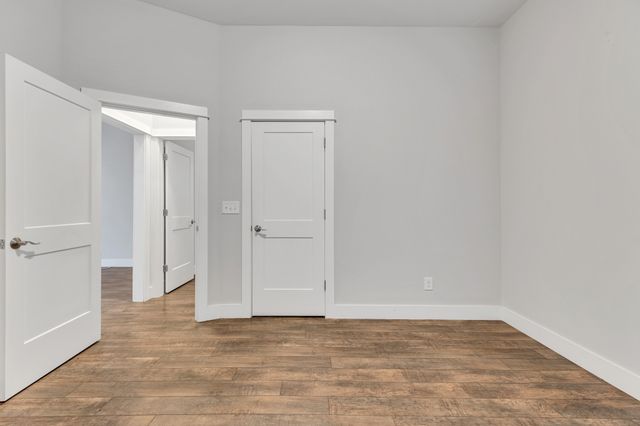 2402 Hyde St, Nashville, TN 37208