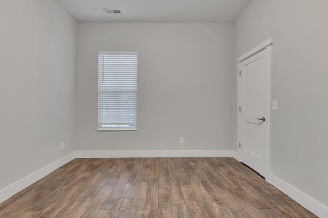 2402 Hyde St, Nashville, TN 37208