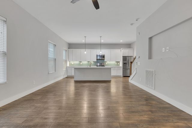 2402 Hyde St, Nashville, TN 37208