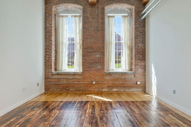 1350 Rosa L Parks Blvd Apt 238, Nashville, TN 37208