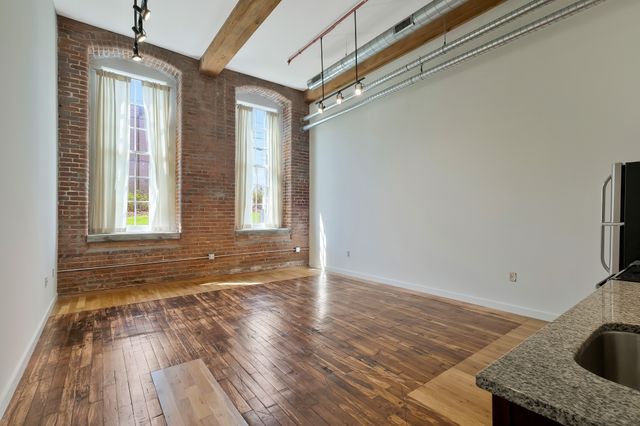 1350 Rosa L Parks Blvd Apt 238, Nashville, TN 37208