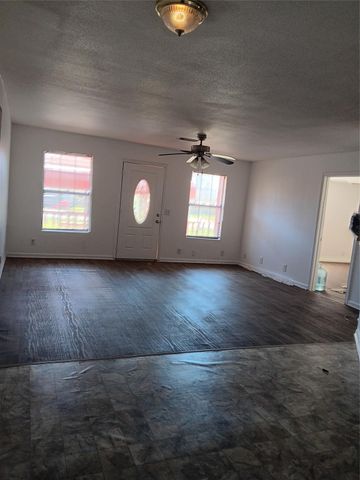 21427 North Street, New Caney, TX 77357