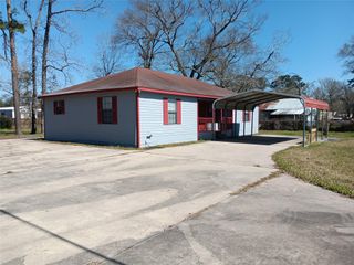 21427 North Street, New Caney, TX 77357