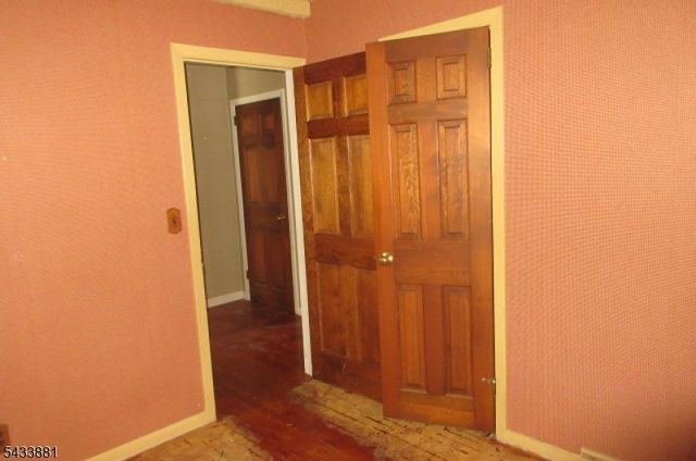 12 Jericho Rd, Butler Boro, NJ 07405
