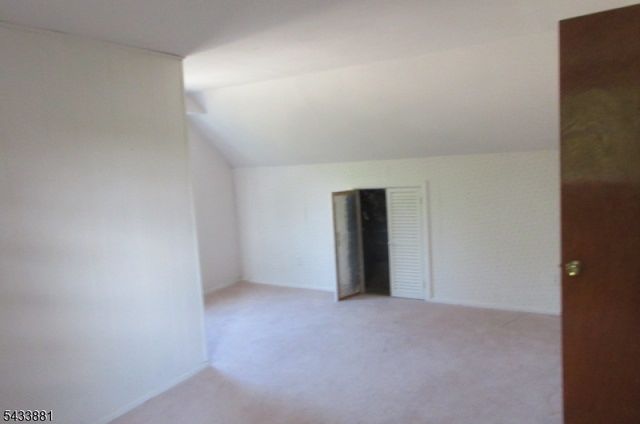 12 Jericho Rd, Butler Boro, NJ 07405