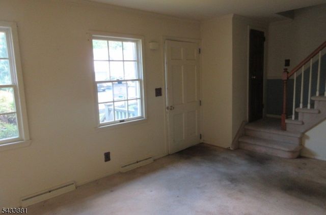 12 Jericho Rd, Butler Boro, NJ 07405