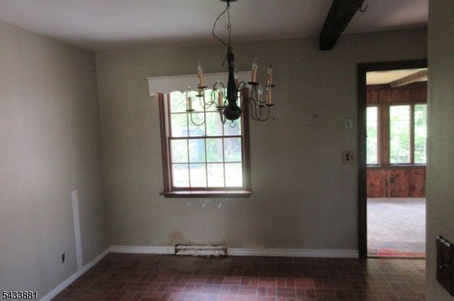 12 Jericho Rd, Butler Boro, NJ 07405