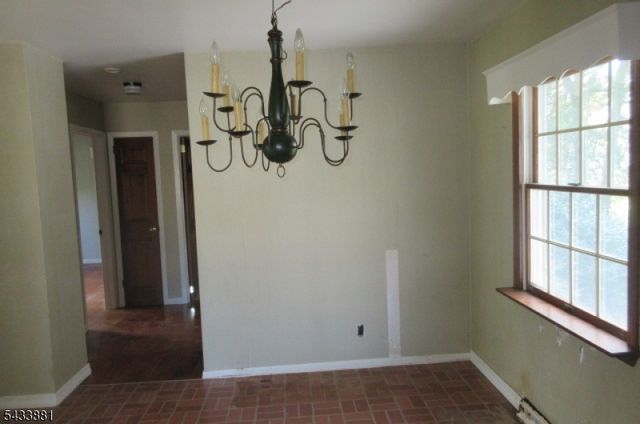 12 Jericho Rd, Butler Boro, NJ 07405