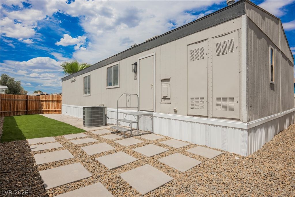 2774 Rainer Court, Las Vegas, NV 89142 — photo 5