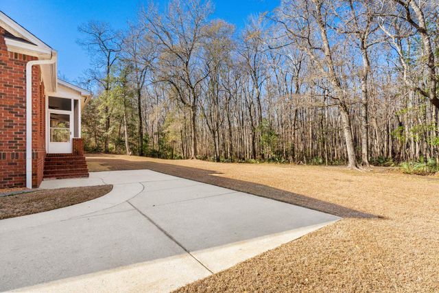 248 Long Ridge Dr., Murrells Inlet, SC 29576