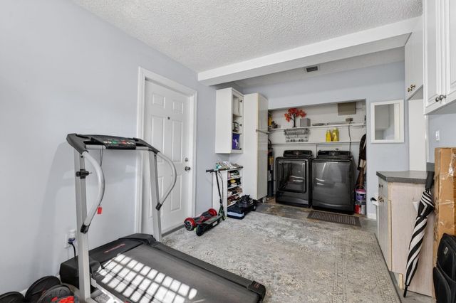 401 NW 39th Street, Deerfield Beach, FL 33064