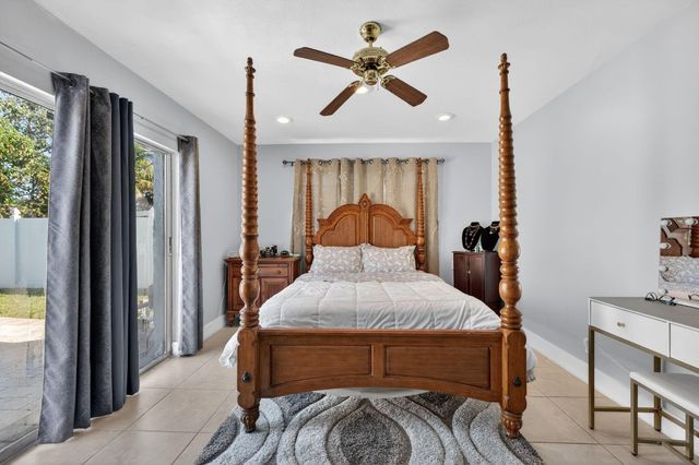 401 NW 39th Street, Deerfield Beach, FL 33064