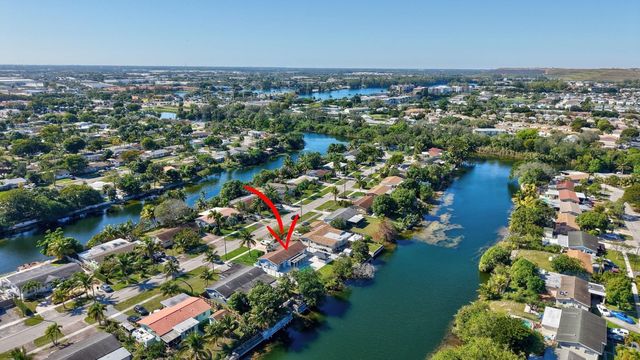 401 NW 39th Street, Deerfield Beach, FL 33064