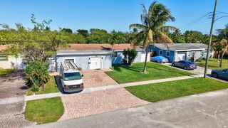 401 NW 39th Street, Deerfield Beach, FL 33064