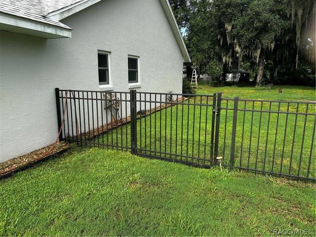 1109 S Chateau Point, Inverness, FL 34450