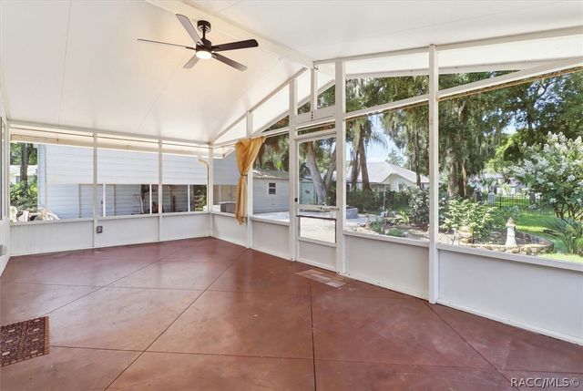 1109 S Chateau Point, Inverness, FL 34450
