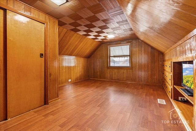 4641 S TRUMBULL Avenue, Chicago, IL 60632