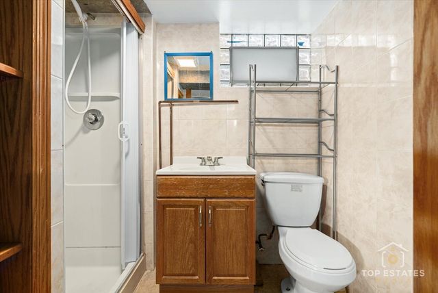 4641 S TRUMBULL Avenue, Chicago, IL 60632