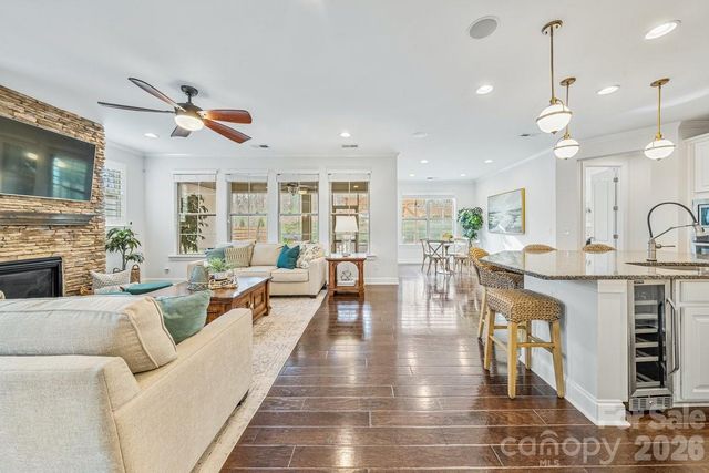 8336 Bramfield Drive, Huntersville, NC 28078