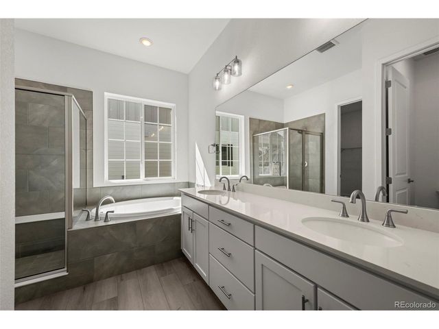 3789 Emerald Shore Cir, Loveland, CO 80538