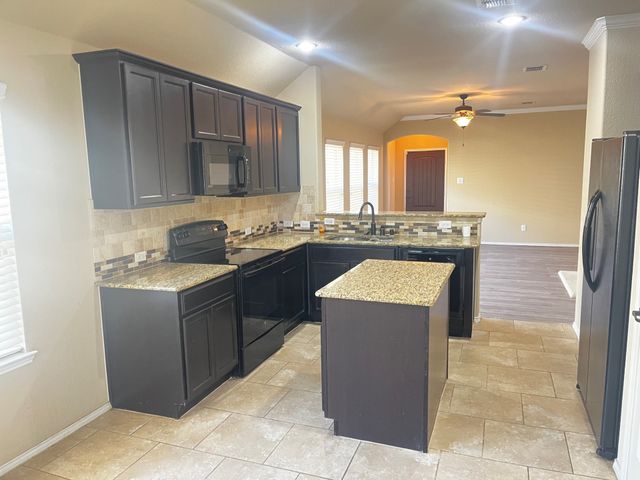 9108 Stewart Street, Cross Roads, TX 76227
