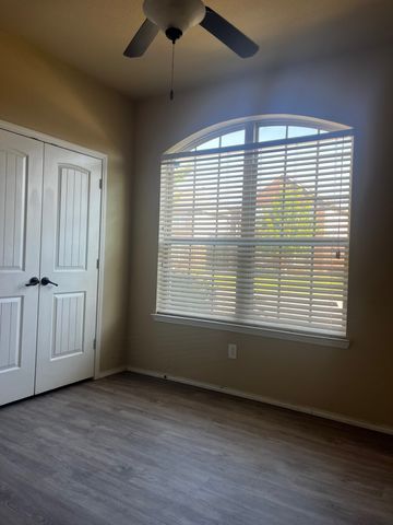 9108 Stewart Street, Cross Roads, TX 76227