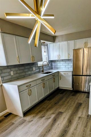 2140 Olive Avenue, Lincoln Park, MI 48146