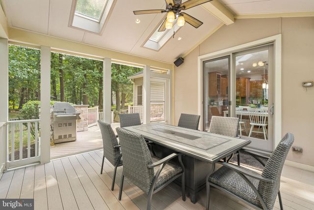 8409 OLD FREDERICK RD, Ellicott City, MD 21043