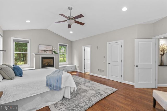 8409 OLD FREDERICK RD, Ellicott City, MD 21043