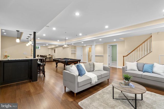 8409 OLD FREDERICK RD, Ellicott City, MD 21043