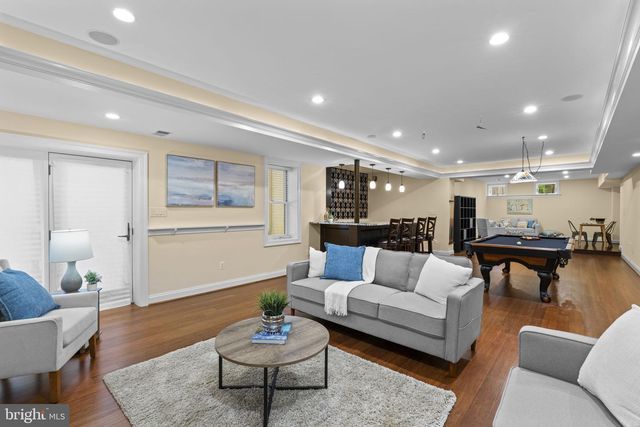 8409 OLD FREDERICK RD, Ellicott City, MD 21043