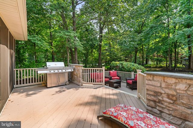 8409 OLD FREDERICK RD, Ellicott City, MD 21043