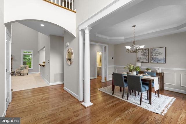 8409 OLD FREDERICK RD, Ellicott City, MD 21043
