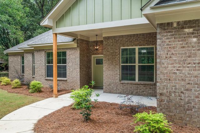 7123 Lee Road 0240, Phenix City, AL 36870