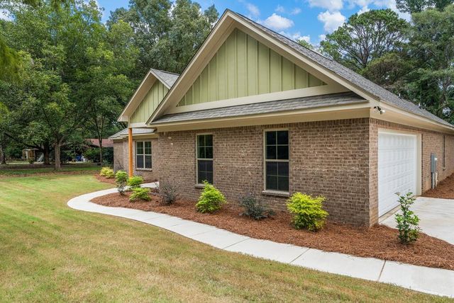 7123 Lee Road 0240, Phenix City, AL 36870