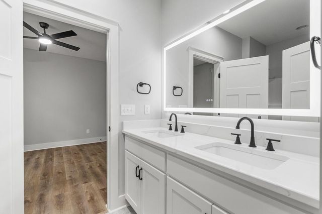 7123 Lee Road 0240, Phenix City, AL 36870