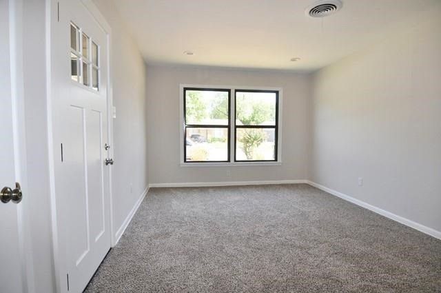 402 E Carolyn Drive, Garland, TX 75041