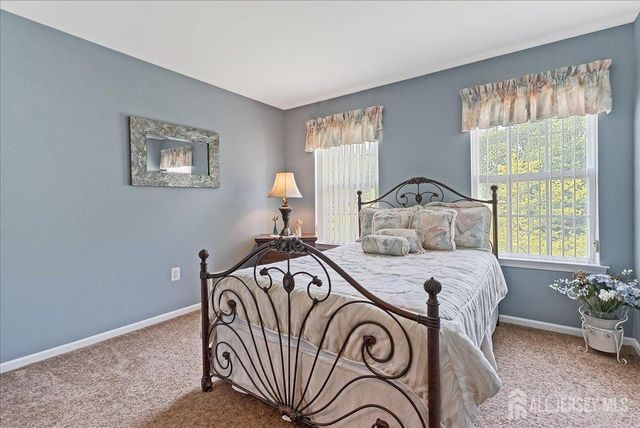 23 Crescent Road, Old Bridge, NJ 08857