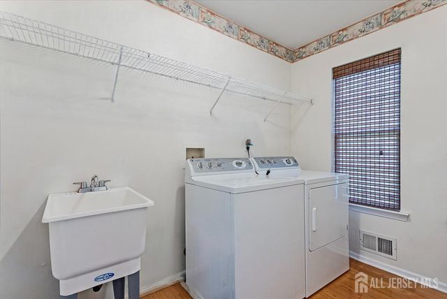 23 Crescent Road, Old Bridge, NJ 08857