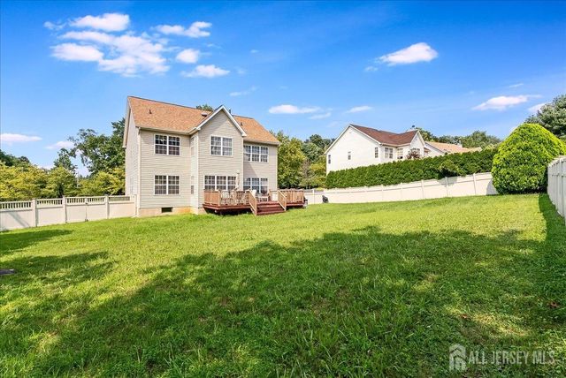 23 Crescent Road, Old Bridge, NJ 08857
