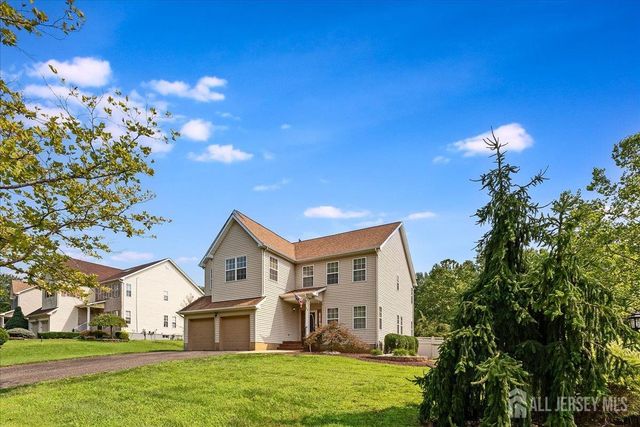 23 Crescent Road, Old Bridge, NJ 08857