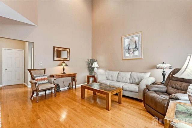 23 Crescent Road, Old Bridge, NJ 08857