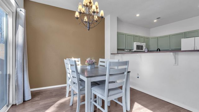 6532 Los Pueblos Place NW, Albuquerque, NM 87114