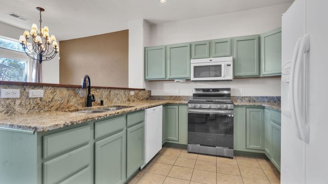 6532 Los Pueblos Place NW, Albuquerque, NM 87114